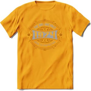 1974 The One And Only T-Shirt | Goud - Zilver | Grappig Verjaardag  En  Feest Cadeau | Dames - Heren | - Geel - XL