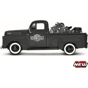 MAISTO FORD F-1 PICK UP 1948 + HARLEY DAVIDSON WLA FLATHEAD 1942 schaal 1:24