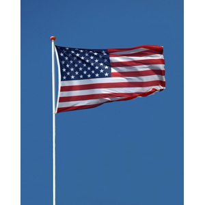 Amerikaanse Vlag - Amerika Verenigde Staten Vlag - 90x150cm - America United States Flag - Originele Kleuren - Sterke Kwaliteit Incl Bevestigingsringen - Hoogmoed Vlaggen