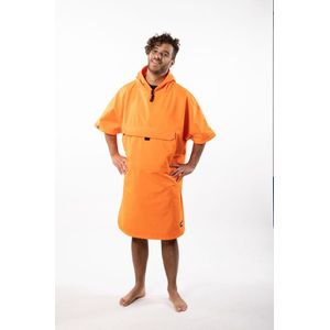 UITERVKOOP! Belieff�® Oranje Rpeth softshell Poncho voor dames en heren - 100% gerecycled materiaal - Water- en wind afstotend - handzakken - Ademend materiaal - Oranje