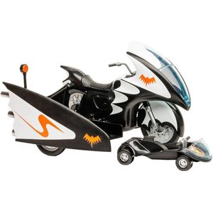 DC Retro Vehicle Batcycle with Side Car