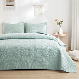 Inovra ® Zachte Mintgroene Sprei Set met Bloemenpatroon voor Slaapkamerstijl 220 x 200 cm