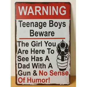 Warning Teenage Boys Gun No Humor Reclamebord van metaal METALEN-WANDBORD - MUURPLAAT - VINTAGE - RETRO - HORECA- BORD-WANDDECORATIE -TEKSTBORD - DECORATIEBORD - RECLAMEPLAAT - WANDPLAAT - NOSTALGIE -CAFE- BAR -MANCAVE- KROEG- MAN CAVE