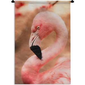 Wandkleed Flamingo  - Portret van een roze flamingo Wandkleed katoen 90x135 cm - Wandtapijt met foto