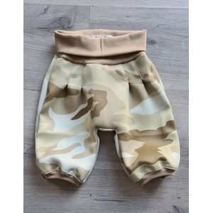Baby broek - harembroek - zouaven broek - beige camouflage - maat 68
