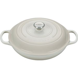 Le Creuset Braadpan Signature - Campagnard - Meringue - Ø 30 cm / 3.5 liter - Geëmailleerd Gietijzer - Geschikt voor Alle Warmtebronnen, inclusief Inductie - Vaatwasserbestendig - Levenslange Garantie