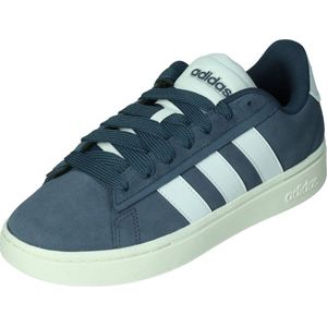 Adidas grand court alpha 00s in de kleur marine.