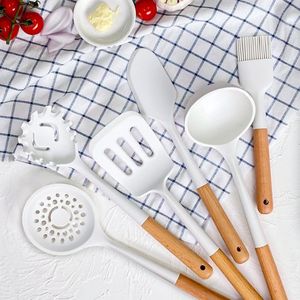Siliconen keukenhulpjes, 6-delige voedselveilige siliconen keukengerei met beukenhouten handvat, BPA-vrij (wit)