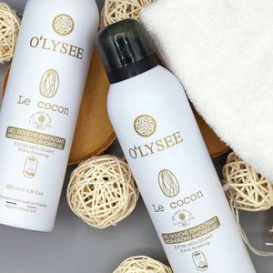 Biologische doucheschuim Le Cocon schuimende douchegel met Sandelhout - Musk - bloemen en fruit 200ml