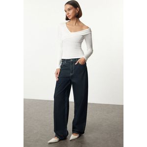 Trendyol Zwarte Katoenen Stretchy Aansluitende Crop-Gebreide Blouse Met Ruches Twoaw24Bz00161