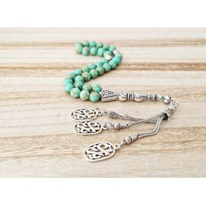 Handgemaakte tesbih ""tasbih"" natuursteen ""Groen howliet gesponnen goud"" - Aantal kralen 33 - Diameter kralen 8 MM - met metaal tassel ""model 16"" - Een mooi cadeau-idee