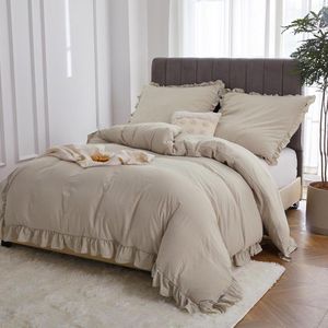 TRANKIELO® – Vintage Romantisch Dekbedovertrekset met Ruches – 200x200cm, Tarwekleurig, 3-Delig – Premium Microvezel, Versterkte Kussenslopen 80x80cm