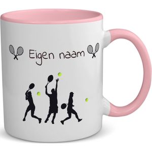 Akyol - tennis mok met naam - koffiemok - theemok - roze - Tennis - tennis verjaardag - cadeau - verjaardag - geschenk - gepersonaliseerde mok - 350 ML inhoud
