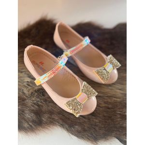 meisjesschoenen-luxe feestschoenen-kinderschoenen-leren ballerina- schoenen met enkelband-klittenbandsluiting-orthopedic-spiegelend-glans-glitters-kleur poederroze-bruidsmeisjes-bruiloft-doopsel-feest-verjaardag-fotoshoot-maat 29