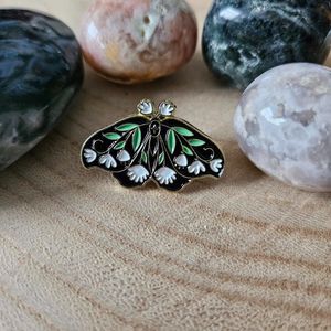 Vlinder witte bloem, Enamel pin, speldje, verzamelen