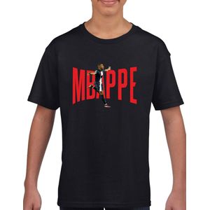 Mbappe - kylian - PSG - - Kinder T-Shirt - Zwart text rood - Maat 98 /104 - T-Shirt leeftijd 3 tot 4 jaar - Grappige teksten - Cadeau - Shirt cadeau - Mbappe - 10 - kylian - PSG - voetbal - korte mouwen -
