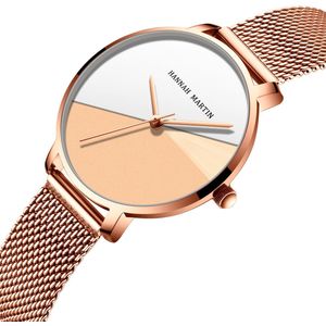 HANNAH MARTIN horloge met gouden stalen polsband, wit met gouden wijzerplaat, gouden horlogekast voor dames met stijl ( model 133 WF1 )