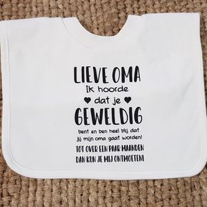 Set van 2 Baby slabbetje cadeau tekst | Lieve Oma Ik hoorde dat je geweldig bent en ben heel blij dat jij mijn oma gaat worden! ontmoeten! | aankondiging bekendmaking zwangerschap cadeau voor de liefste aanstaande je wordt eerste moederdag