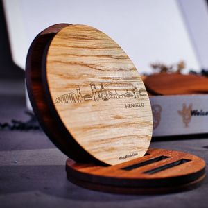 Skyline Onderzetters Hengelo - Eiken en noten hout - 4 stuk(s) + houder - Ø 9 cm Rond - Cadeau - Woon decoratie - Woonkamer - WoodWideCities