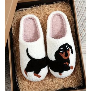 Teckel - hond - sloffen - pantoffels - wit - slippers - teckelprint - maat 38/39