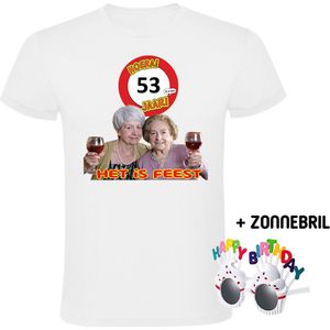 Hoera 53 jaar! Het is feest Heren T-shirt + Happy birthday bril - verjaardag - jarig - 53e verjaardag - oma - wijn - grappig
