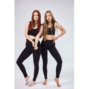 Yoga Set - BH en Legging Zwart - Perfecte Yoga Kleding voor Elke Maat - Eco-vriendelijk en OEKO-Tex Gecertificeerd