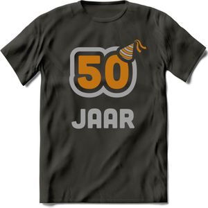 50 Jaar Feest T-Shirt | Goud - Zilver | Grappig Verjaardag Cadeau Shirt | Dames - Heren - Unisex | Tshirt Kleding Kado | - Donker Grijs - L
