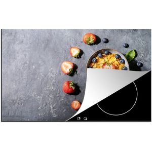 KitchenYeah® Inductie beschermer 85x52 cm - Aardbei - Cornflakes - Bes - Kruiden - Kookplaataccessoires - Afdekplaat voor kookplaat - Inductiebeschermer - Inductiemat - Inductieplaat mat