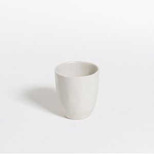 The Table atelier - kopje - Ø 7 - 130 ml - handgemaakt - creme