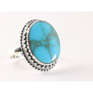 Zware bewerkte zilveren ring met blauwe koperturkoois - maat 18
