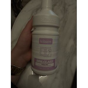 brilglass anti vlekken op je raam, etalages, spiegels etc.