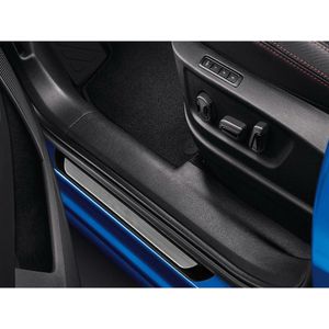 Instaplijsten voor Peugeot 2008 2 2019 (5 deurs) - Kras bescherming - Set van 4 - Zwart/metallic