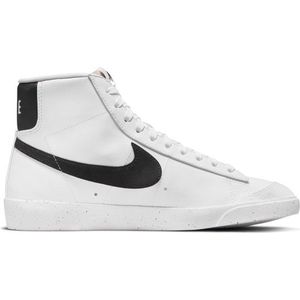 Nike Blazer Mid '77 - Sneakers - Maat 36 - Vrouwen - wit - zwart
