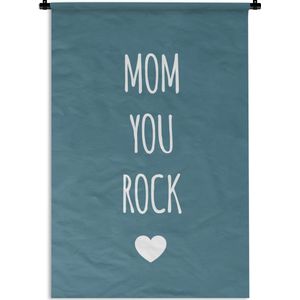 Wandkleed Moederdag - Moederdag cadeau / Cadeau voor Moeder met tekst - Mom you rock Wandkleed katoen 90x135 cm - Wandtapijt met foto