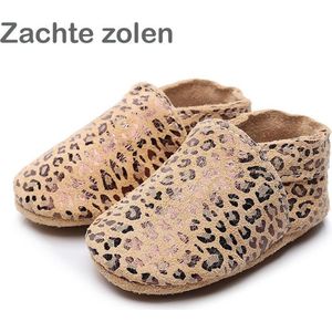 Supercute Dierenprint metalliek sloffen Meisjes Sloffen - Luipaardprint - Panterprint - Suède sloffen - Babyschoenen - Maat 6-12 maanden - Kraamcadeau - Babyshowerkado