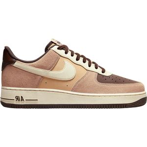 Nike Air Force 1 '07 LV8 EMB Sneakers - Coconut Milk - Maat 39 - Unisex