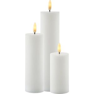 Sirius Smilla - rechargeable - set van 3 oplaadbare witte pilaar kaarsen met ribbel structuur - ø 5 cm - H 10 / 12,5 / 15 cm