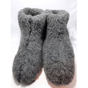 Schapenwollen sloffen grijs maat 47 100% natuurproduct comfortabele nieuwe luxe sloffen direct leverbaar handgemaakt - sheep - wool - shuffle - woolen slippers - schoen - pantoffels - warmers - slof -