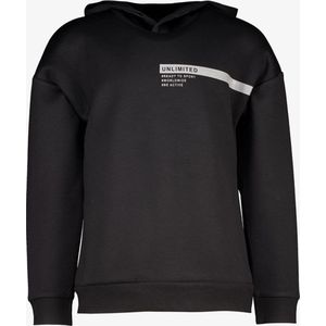 Osaga jongens hoodie zwart - Maat 122/128