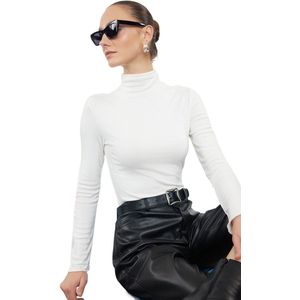 Trendyol Marineblauwe Getailleerde Viscose Zachte Stof Met Lange Mouwen En Hoge Kraag Gebreide Blouse Twoaw25Bz00013