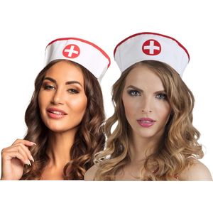Boland Zuster/verpleegster kapje/hoedje - 2x - carnaval verkleed accessoire - sexy nurse - volwassenen