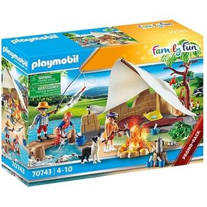 PLAYMOBIL Family Fun Familie Op Kampeertocht - 70743