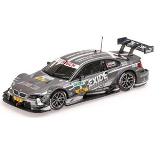 De 1:43 Diecast Modelcar van de BMW M3, BMW Team RBM #8 van de DTM 2013. De chauffeur was Joey Hand. Dit schaalmodel is beperkt door 1008pcs. De fabrikant is Minichamps.