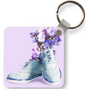 Sleutelhanger - Uitdeelcadeautjes - Schoenen - Bloemen - Paars - Blauw - Plastic