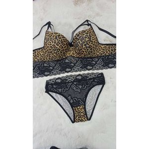 Lingerie- 2-delig set - Voorgevormde beugel-bh set - Push-up beha set - Uitdagende ondergoed set - Panterprint - Maat 70B