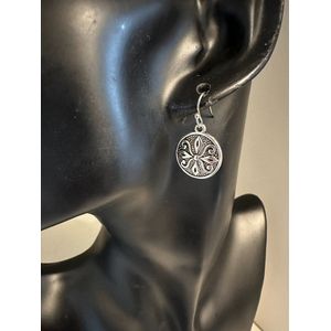 Boho zilverkleurige oorbellen dicht rond | Moederdag | Vaderdag | Kado | Cadeautje | Valentijnsdag | Verjaardag | Liefde | Sieraden