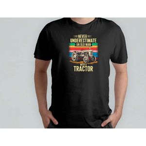 Never underestimate an old man with a Tractor - T Shirt - FarmingLife - FarmFresh - FarmToTable - funny - FarmLovers - BoerenLeven - VersVanDeBoerderij - ModerneLandbouw - VanBoerTotTafel