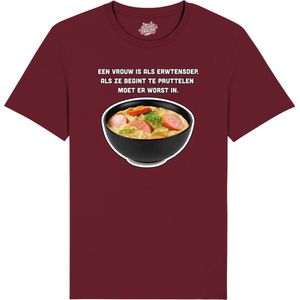 Een vrouw is als erwtensoep - Grappige Tekst Shirt - Mannen Vrouwen Unisex Kleding - Leuke Teksten - Verjaardag Cadeau Idee - Unisex T-Shirt - Burgundy - Maat XL