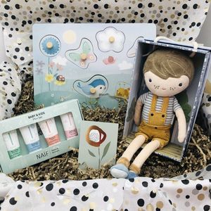 Julia & Ik Cadeaupakket Jim - Naïf miniset - Knuffel Jim - Voelpuzzel Little Dutch Flowers & Butterflies - Naif mini 15 ml - Kaart - Babygeschenkset - Kraampakket - Afzwemmen - Geslaagd - Cadeau - Spelen - Ontwikkelen - Kind - Baby - Jongen - Meisje