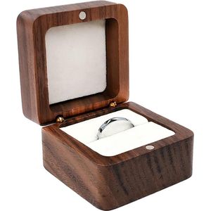 Houten ringendoosje vierkant enkel vak - Gepersonaliseerd voor verlovingsringen (wit)